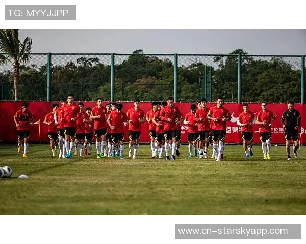 国足选帅即将揭晓新队伍将于11月集结进行热身赛