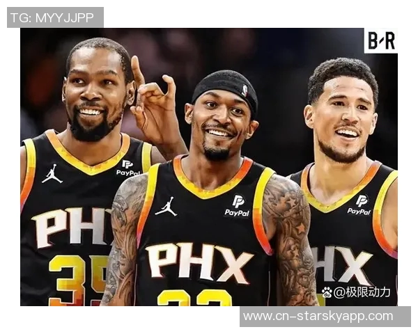 球队人手不足仍坚持替补出战托马斯对此态度冷淡不愿评论