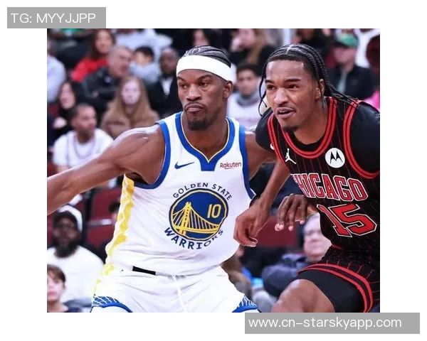 巴特勒赞库明加训练刻苦心态积极展现成长潜力 巴特勒赞库明加训练刻苦心态积极展现成长潜力